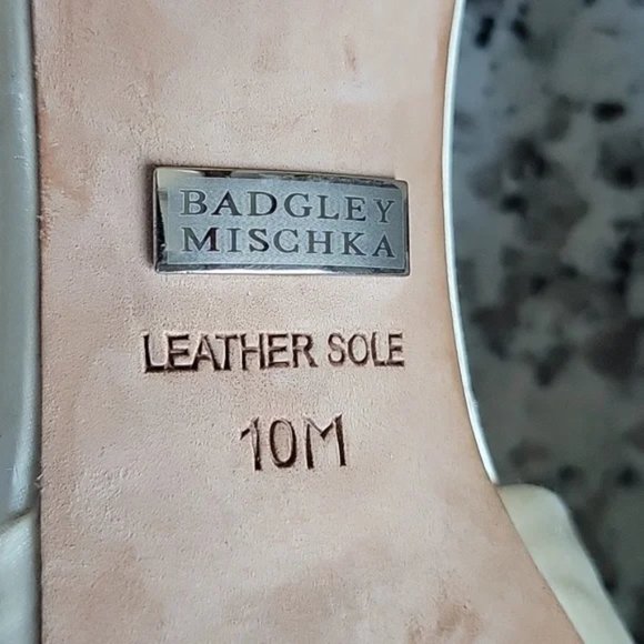 Badgley Mischka Bridal heels - Picture 10 of 12